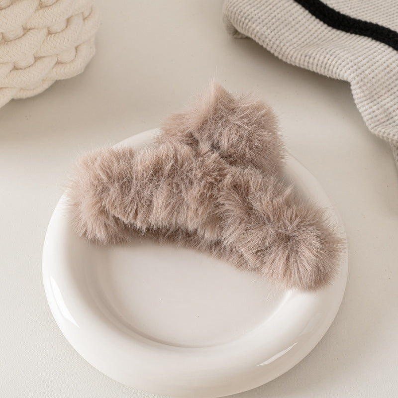 Fashion Simple Temperament Plush Hair Clip | Magic Stories