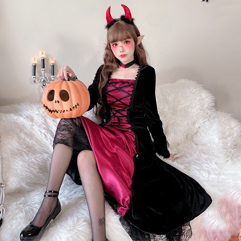 Role-playing Witch Costume Ghost Queen Performance Costume — side view