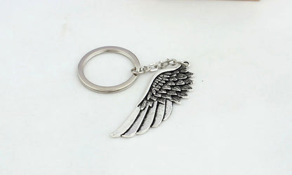 Angel wings keychain | Magic Stories