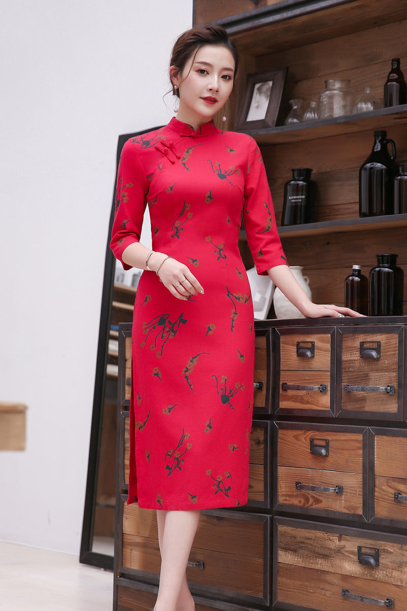 Chinese style cheongsam dress — detail
