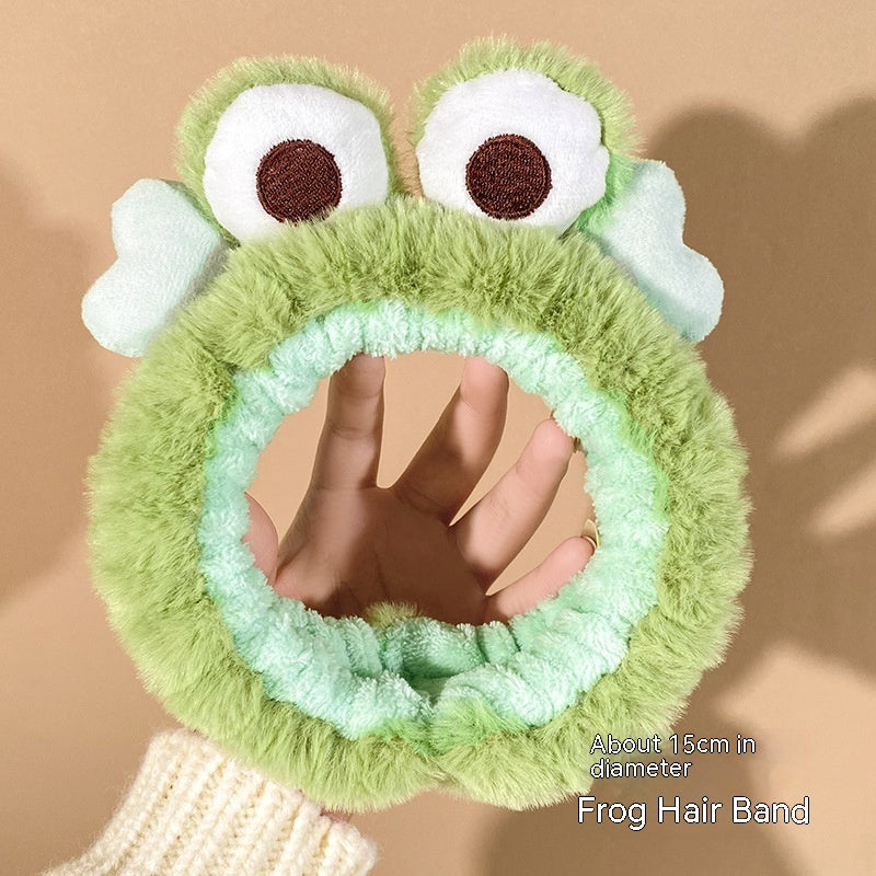 Plush Frog Headband Autumn And Winter — detail