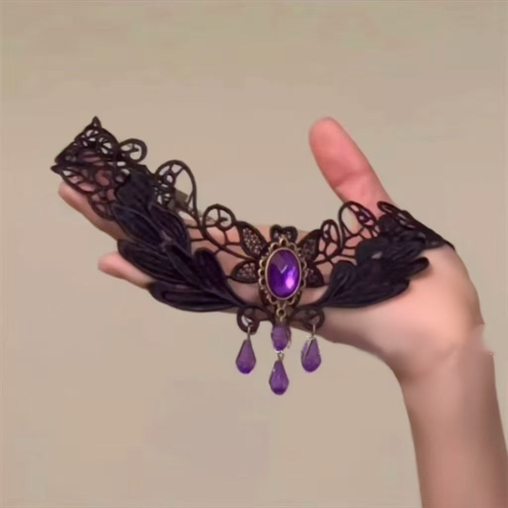 Gothic Vintage Lace Hollow-Out Necklace | Magic Stories