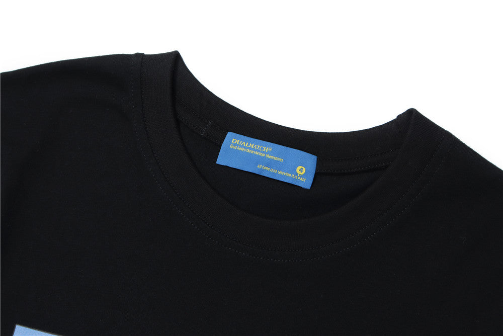 Men's Anime Print Short-sleeved T-shirt — scale reference