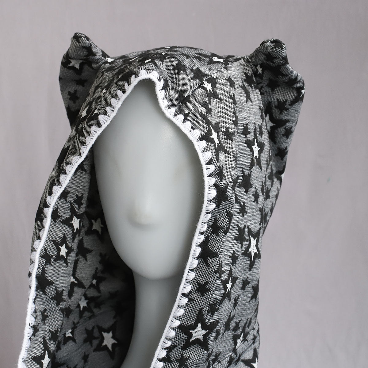 Retro Winter Scarf Hat With Devil Horns For Women Cute Lace Trim — packaging