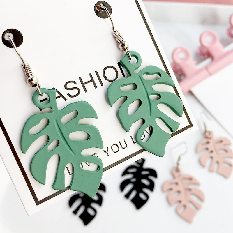 Harajuku Style Earrings Fashion Personality Monstera — back view