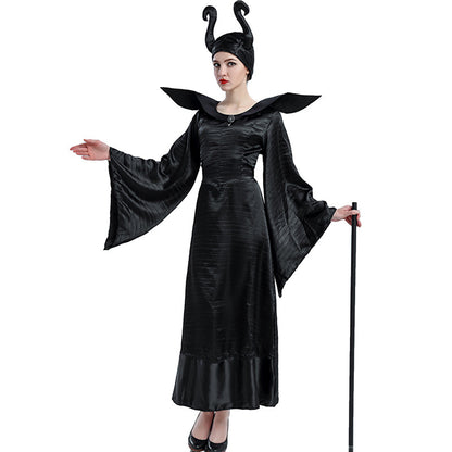 Witch Costume Dark Halloween Costume — detail