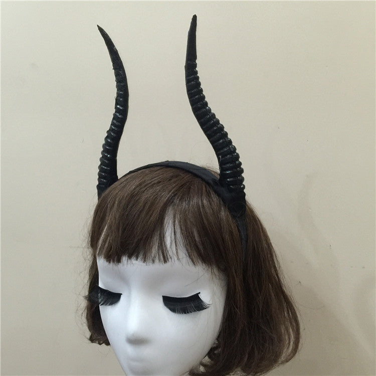 Antelope Horn Gothic Dark Devil Horn Headband — detail
