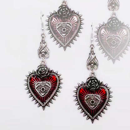 Vintage Lolita Gothic Evil Eye Red Heart Earrings for Women Halloween Cosplay — detail