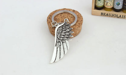 Angel wings keychain | Magic Stories
