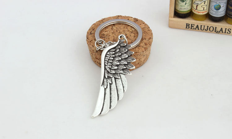 Angel wings keychain | Magic Stories