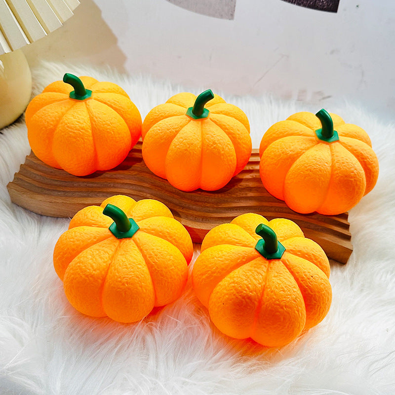 Pumpkin Halloween Decorative Night Light — detail