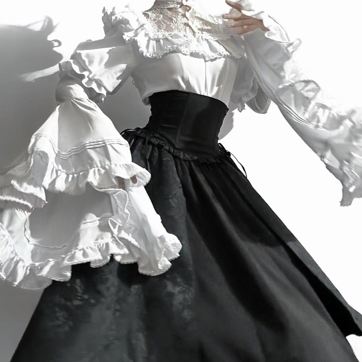Gothic Lolita Midi Skirt Long Dress Princess-sleeve Shirtluxurious And Elegant — detail