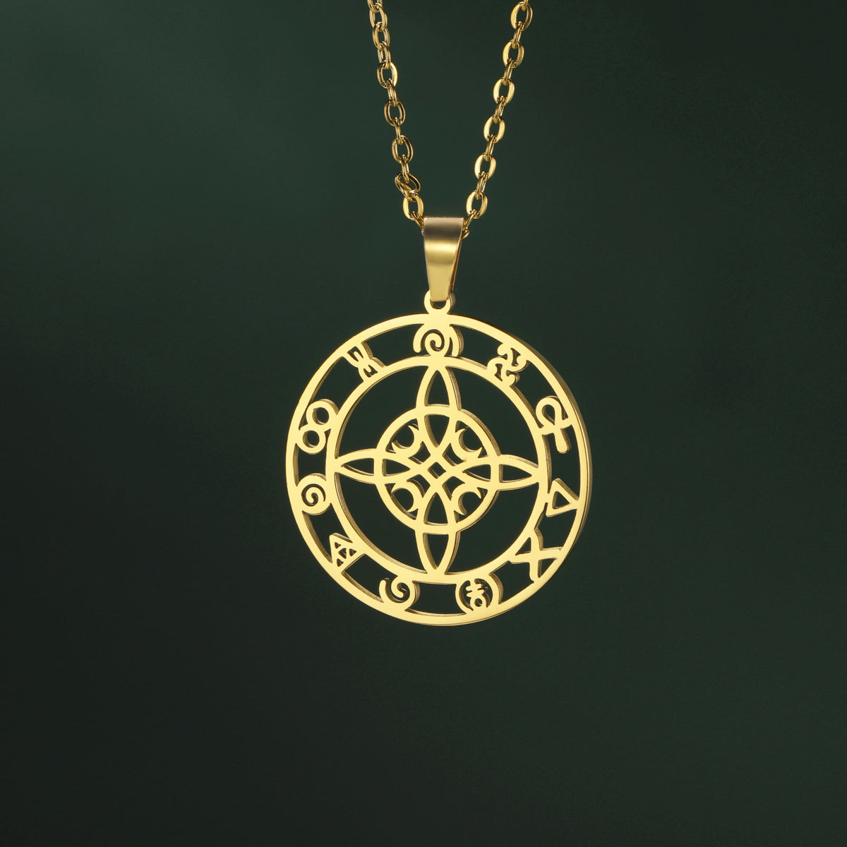 Ring Hollow Witch Knot Moon Pendant | Magic Stories