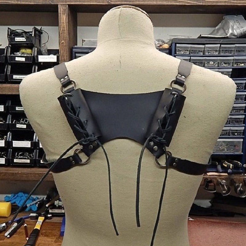 Medieval Warrior PU Leather Shoulder Armor - Cosplay Prop — detail