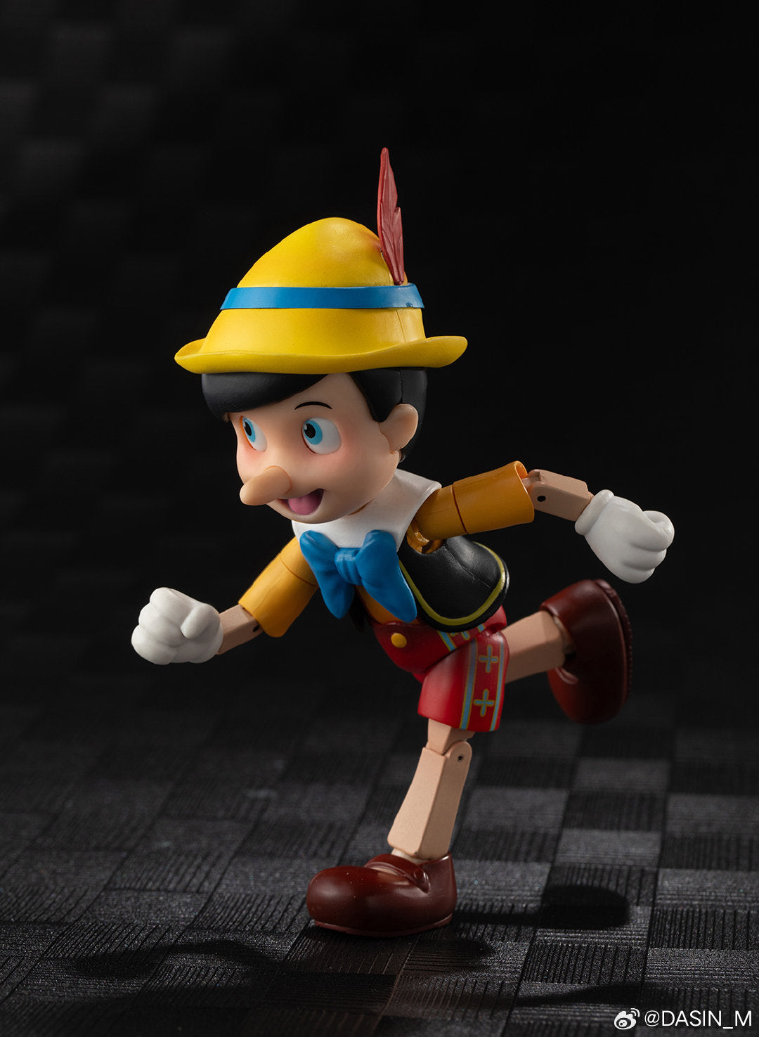 Little Puppet Man | DASIN MODEL — scale reference