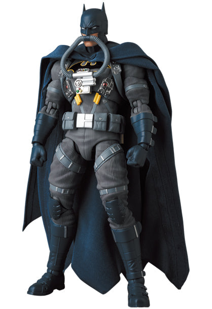 Batman: Hush MAFEX No.166 Batman (Stealth Jumper Ver.) — detail