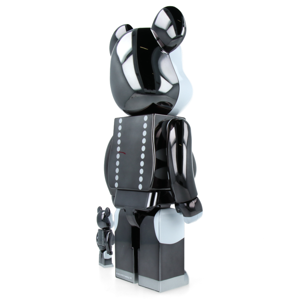 400% + 100% Bearbrick Kiss Demon chrome Ver.