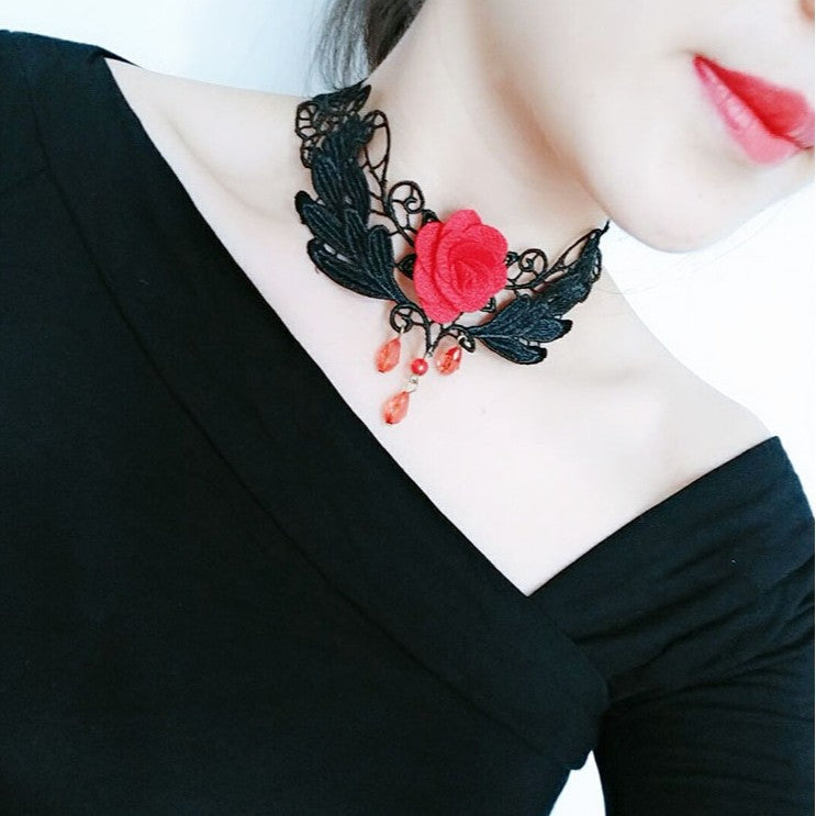 Gothic Vintage Lace Hollow-Out Necklace | Magic Stories