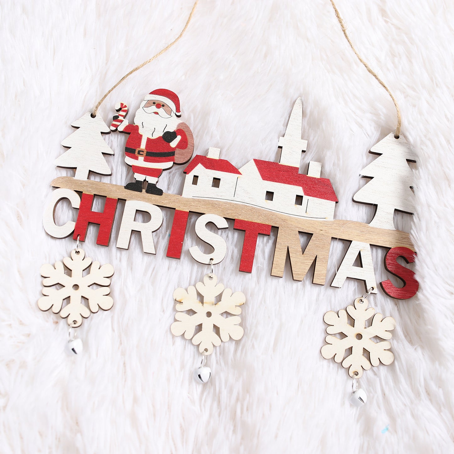 Christmas Wooden Pendant Creative Wooden Ornaments — scale reference