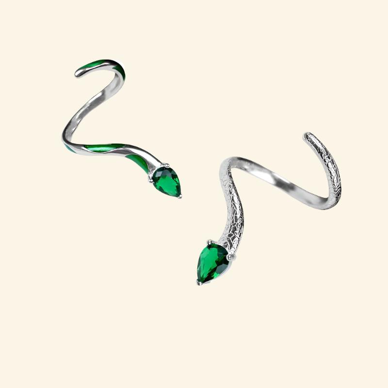 Green Snake Ring — side view