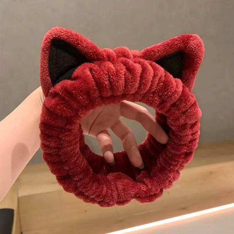 Cat Ears Headband Women's Face Wash Mask Headband — side view