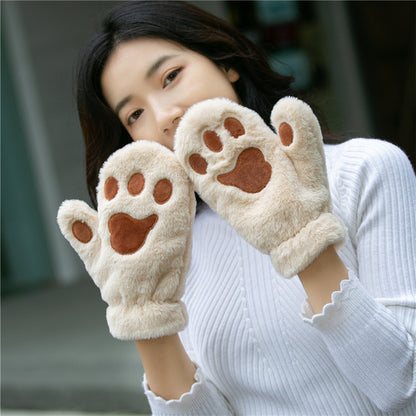 Cat's Paw Cute Plush Thickened Winter Women's Gloves — scale reference