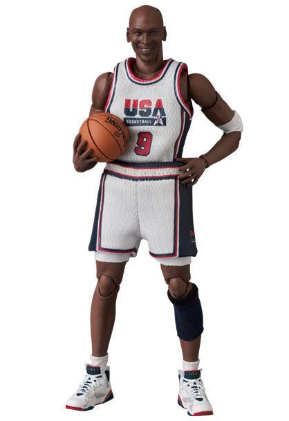 MAFEX No. 132 Michael Jordan (1992 TEAM USA) - Magic Stories