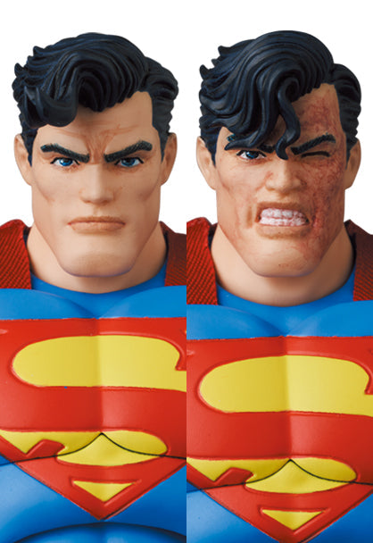 The Dark Knight Returns MAFEX No.161 Superman — detail