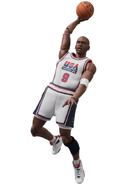 MAFEX No. 132 Michael Jordan (1992 TEAM USA) — back view