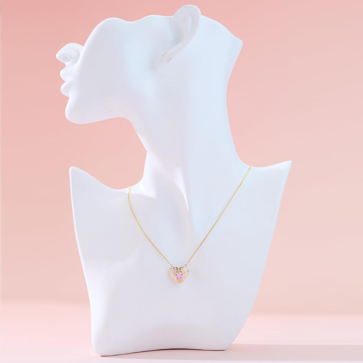 Angel Wings Heart-shaped Collarbone Necklace Angel Wings Oil Dripping Lady — packaging
