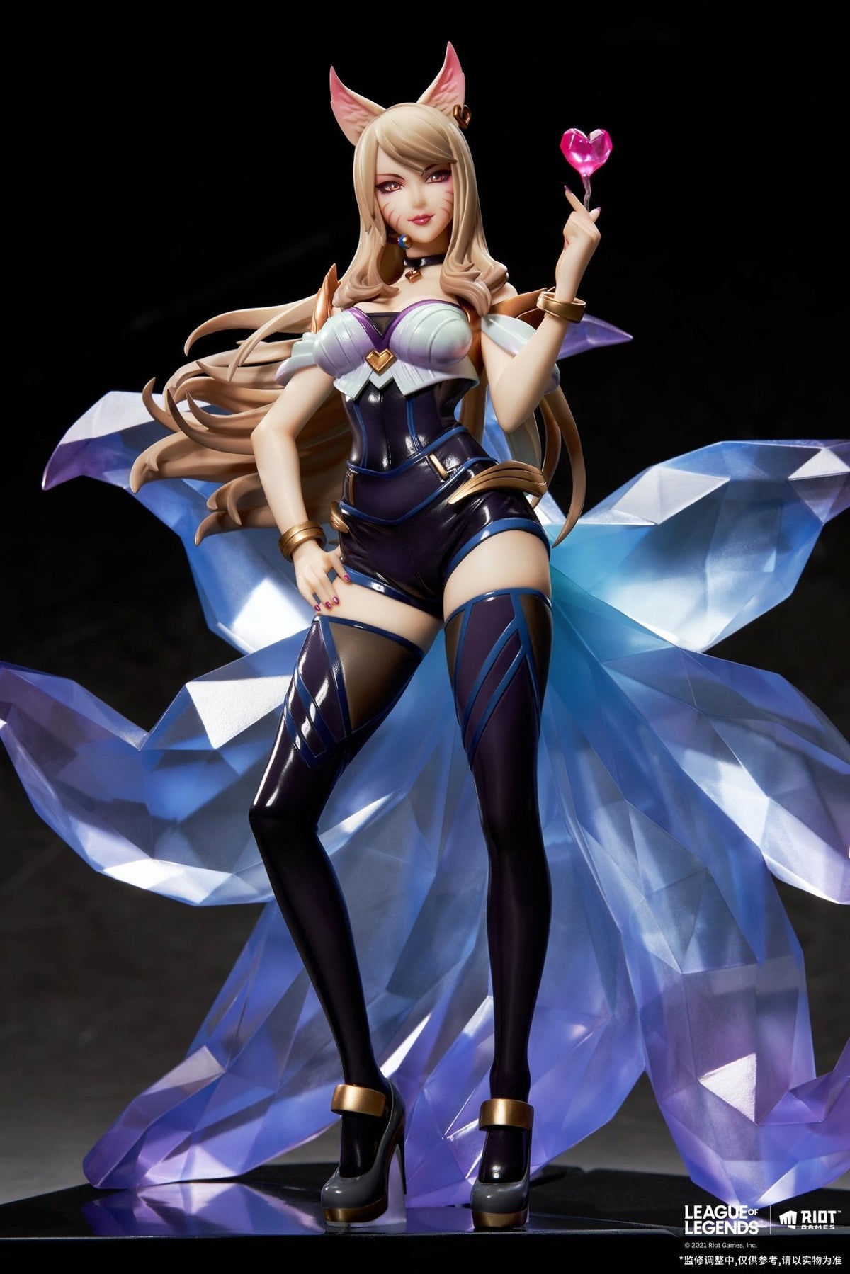 League of Legends K/DA Ahri 1/7 Complete Figure — scale reference
