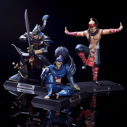 League of Legends Starter 3-Pack — Poro Plush, Teemo Mini Figure & Lee Sin Figure — side view