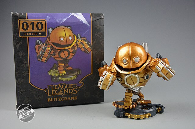 League of Legends Champions Figure 3-Pack — Garen, Blitzcrank & Darius — back view
